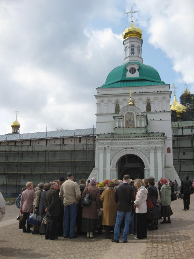 ФОТООТЧЕТ О ПОЕЗДКЕ ГРУППЫ СВЕТА В СЕРГИЕВ ПОСАД 27 АПРЕЛЯ 2013 ГОДА